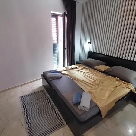 Studio Aprtaman Ana 罗维尼